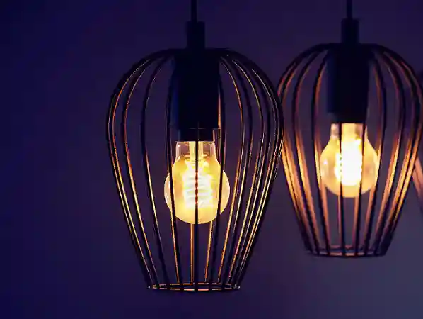 modere hängende Deckenlampen