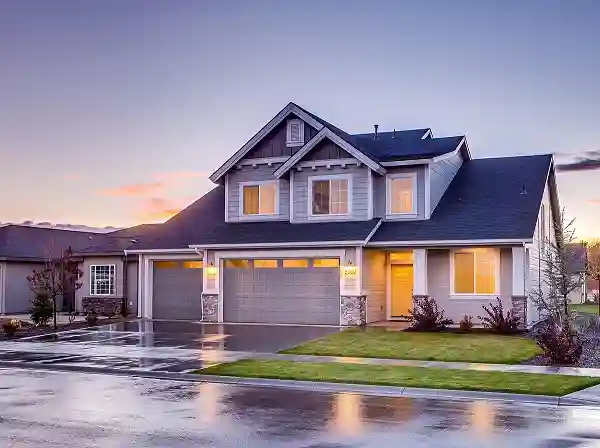 Haus Haus in der Dämmerung